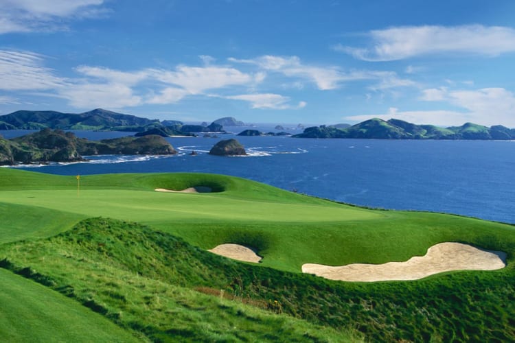 Hole 7 with Cavalli Islands